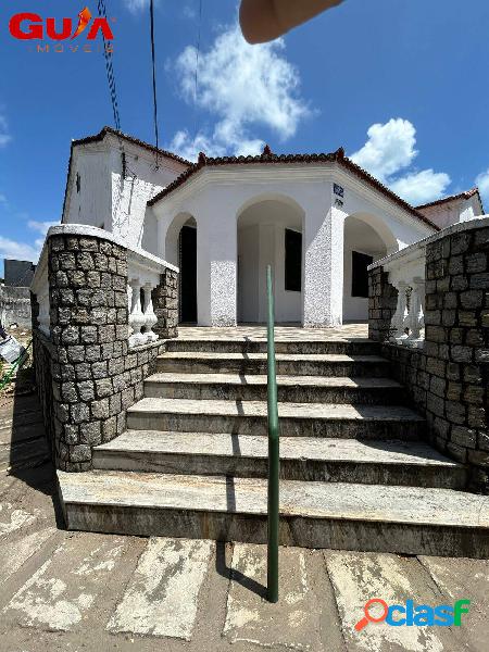 CASA COMERCIAL PARA LOCAÇÃO-ENTRE O CENTRO E ALDEOTA.