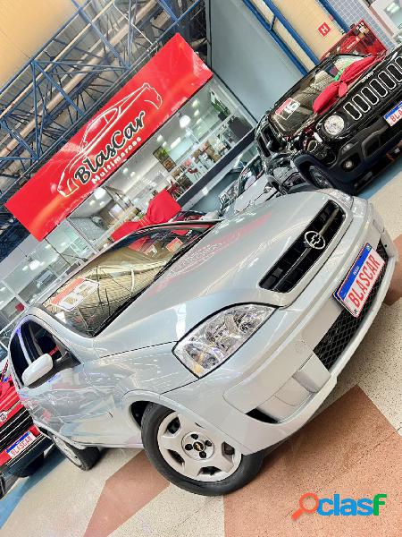 CHEVROLET CORSA HAT. MAXX 1.4 8V ECONOFLEX 5P PRATA 2009 1.4