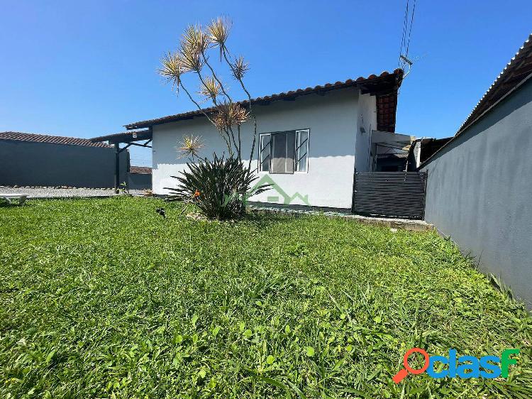 Casa com 4 dormitórios, à venda em Balneário Barra do Sul