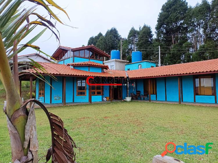 Chácara disponível para venda com vista panorâmica para