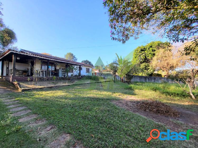 Linda Chácara á Venda em Piracaia no Vale do Atibaia