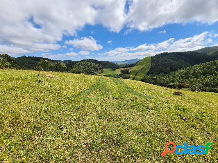 Lindo Sítio à Venda e Piracaia 20Alq