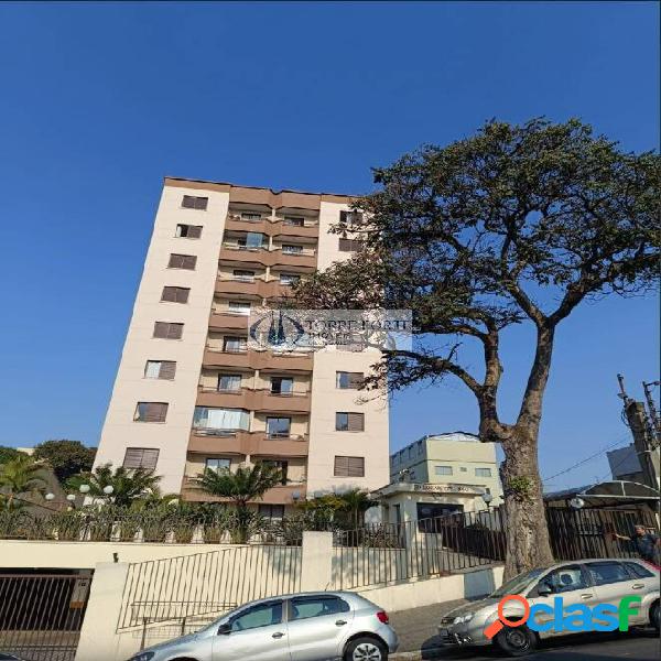 Lindo apartamento com varanda, 2 dormitórios, 1 vaga na