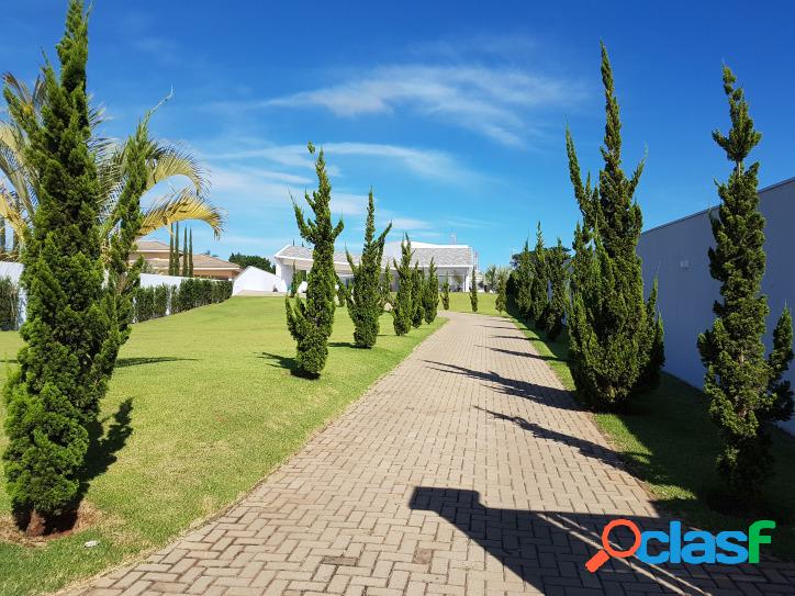 SHANGRILÁ, CONDOMÍNIO FECHADO, ALTO PADRÃO, COM 938,74