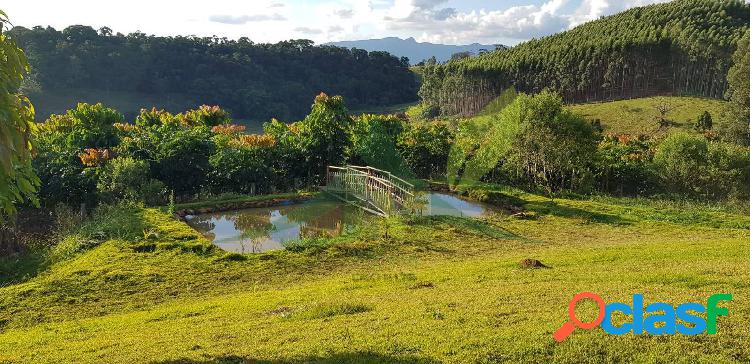 Sítio à Venda com 20.000m² em Piracaia