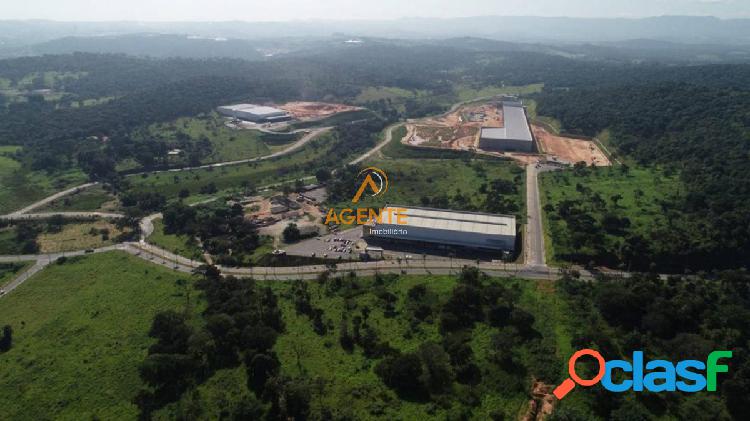 Terreno, 4615,08m², à venda em em Parque Industrial de