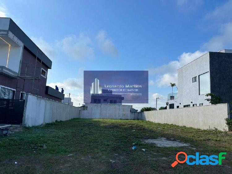 Terreno no Condomínio Alphaville com 381 M² no Guriri em