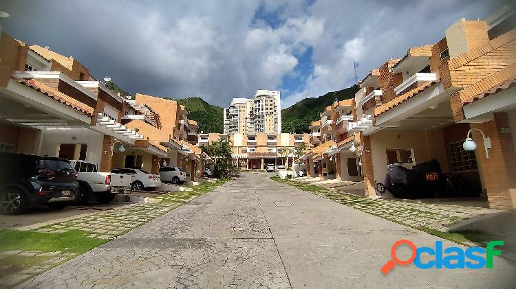 Townhouse en Monte Plata Trigal Norte Planta 100% y Pozo