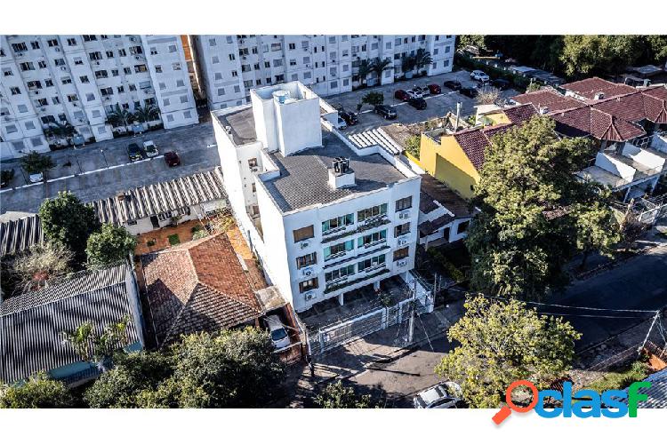 Apartamento com 1 quarto, 58m², à venda em Porto Alegre,