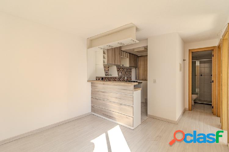 Apartamento com 2 quartos, 45m², à venda em Porto Alegre,