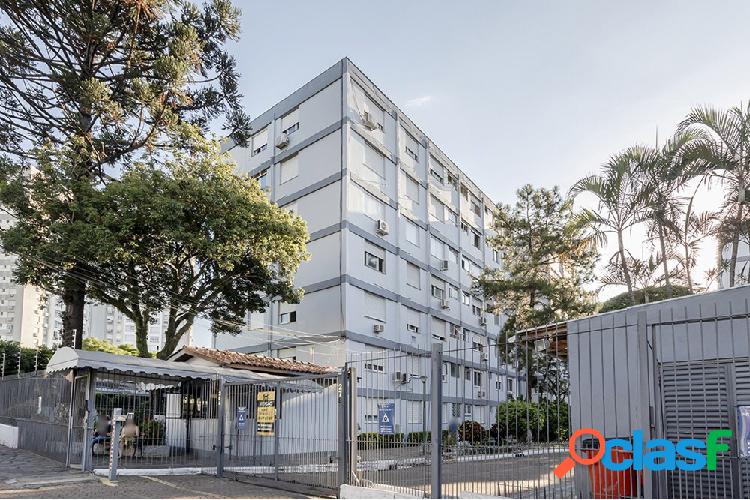 Apartamento com 2 quartos, 56m², à venda em Porto Alegre,