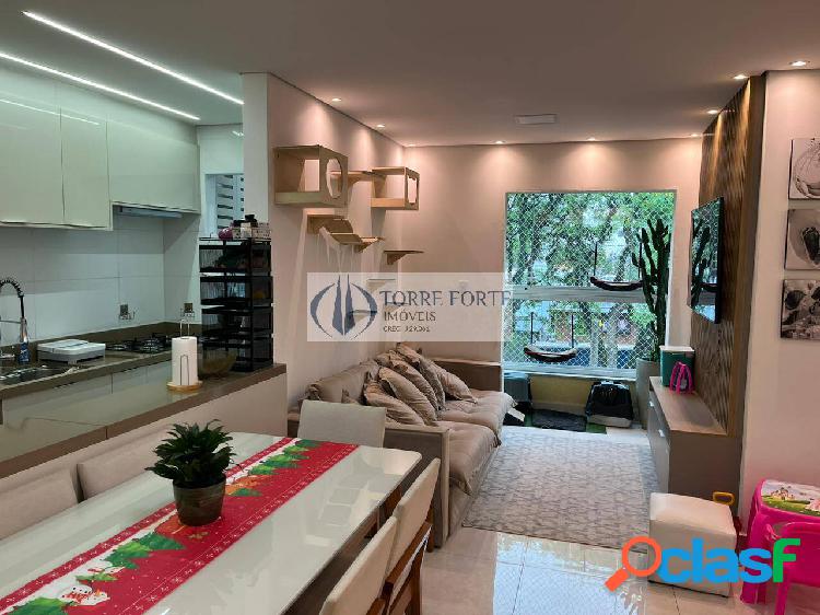 Apartamento com 3 dormitórios, suíte, 2 vagas de garagem,