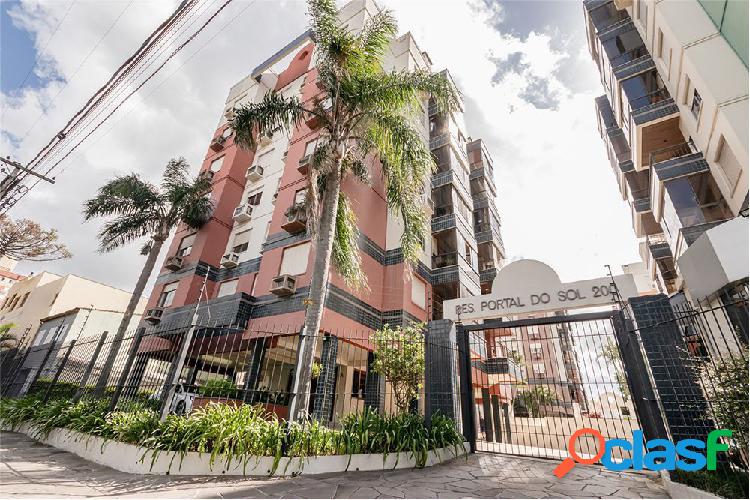 Apartamento com 3 quartos, 68m², à venda em Porto Alegre,