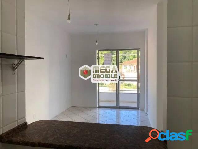 Apartamento no Itacorubi, 2 dormitorios, sacada, sala, lazer