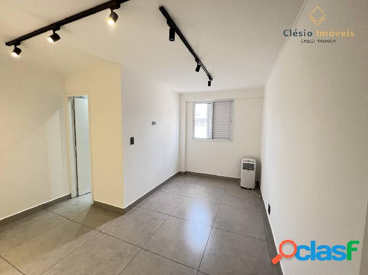 Apartamento reformado | 1 Quarto | 1 Vaga | 42m² Útil