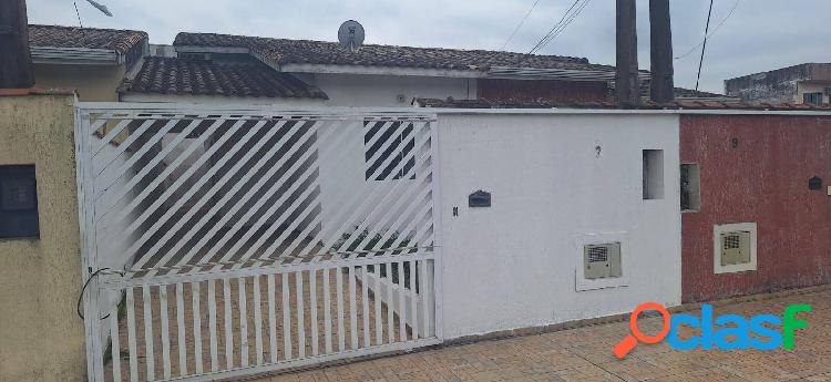 CASA 2 DORMITORIOS A 150 MTS DO PONTO BOM