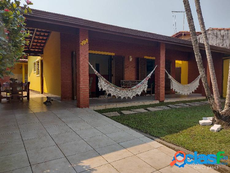 CASA EM TERRENO INTEIRO TODA REFORMADA JARDIM- 500M MAR