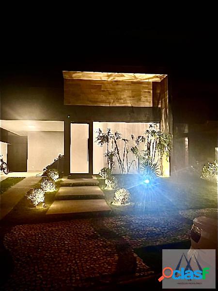CASA TERREA EM CONDOMINIO FECHADO COM 3 DORMITÓRIOS -