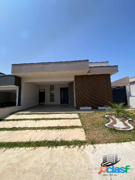 Casa Novinha à Venda - Condomínio Malibu