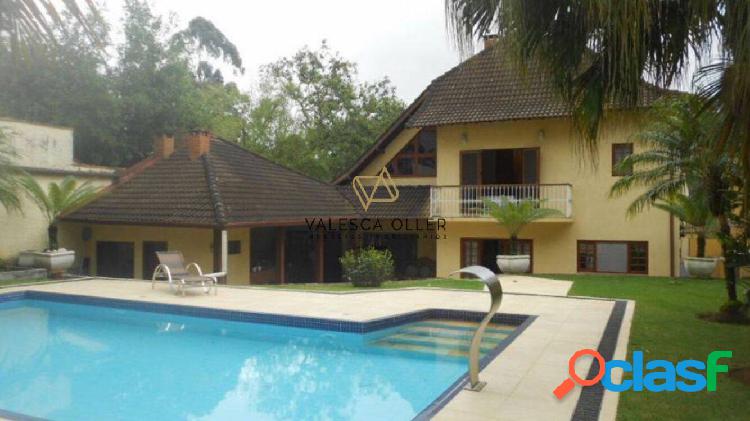 Casa com 3 dormitórios à venda, 437 m² por R$