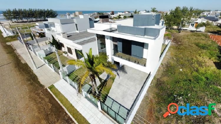 Casa com 4 quartos, 252m², à venda em Passo de Torres,