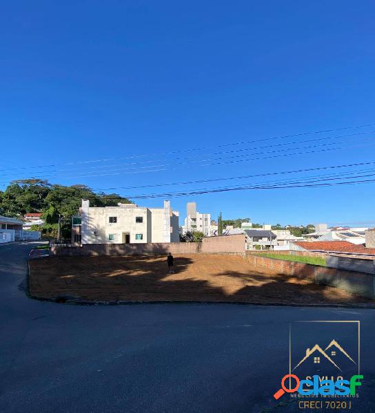 Excelente terreno a venda, 472 m² no centro de