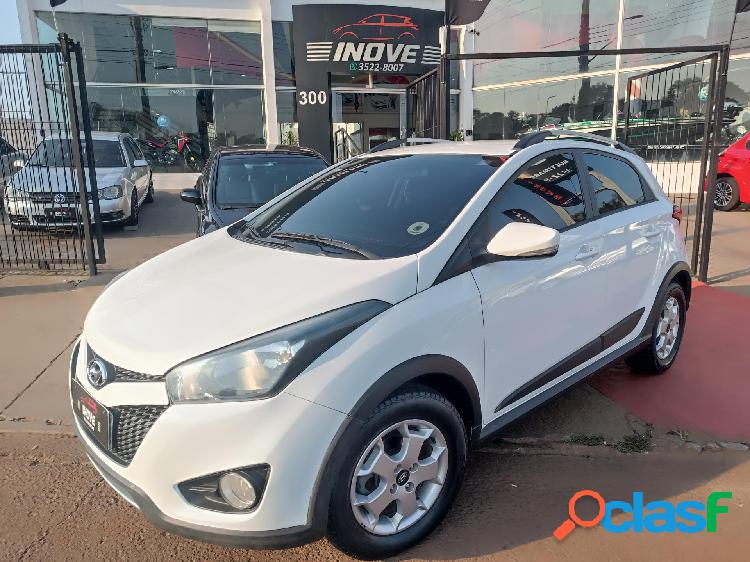 HYUNDAI HB20X PREMIUM 1.6 FLEX 16V MEC. BRANCO 2014 1.6 FLEX