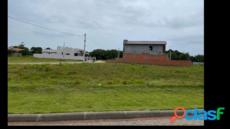 Lote, 303,35m², à venda em Passo de Torres, Centro