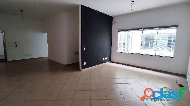 Sala com 55,22m² em Prédio Comercial - km 26