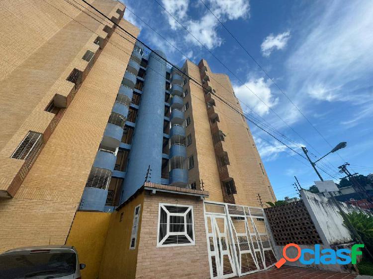 Se Vende Apartamento 62,37m2 edif. Caruay Urb. Campo Alegre