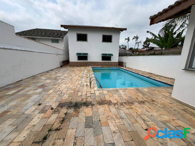 Sobrado à venda, 150m da praia, porteira fechada, lazer