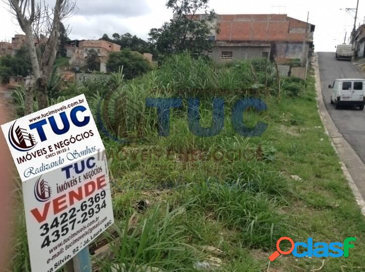 TERRENO 9,00 X 25 -entrada de 35 mil+Parcelas-ALVARENGA