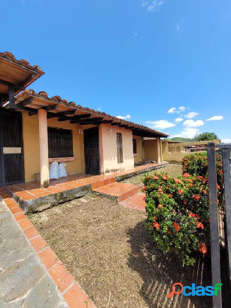 VENDO CASA PARA ACTUALIZAR EN PARQUE CAMPESTRE LA CUMACA