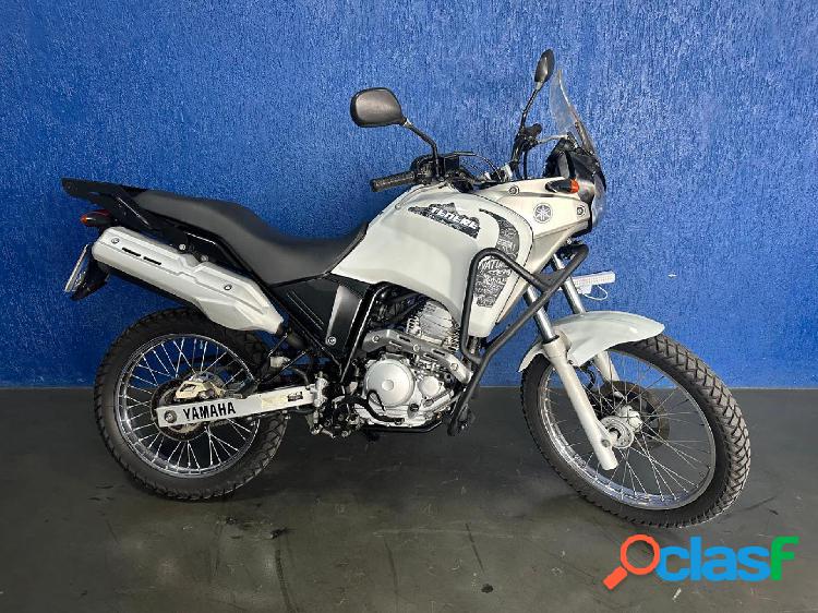 YAMAHA XTZ 250 TENERE BRANCO 2011 250 GASOLINA