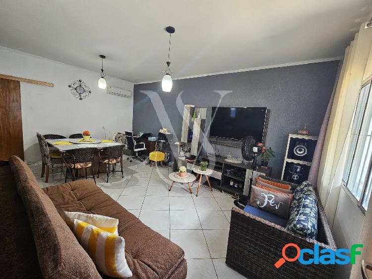 Casa á venda com Edicula no Bairro Parque Santa Isabel -