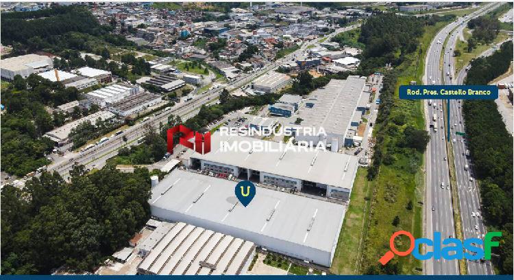 Condomínio Galpão 1.943 m² Locação em Janidra - SP.
