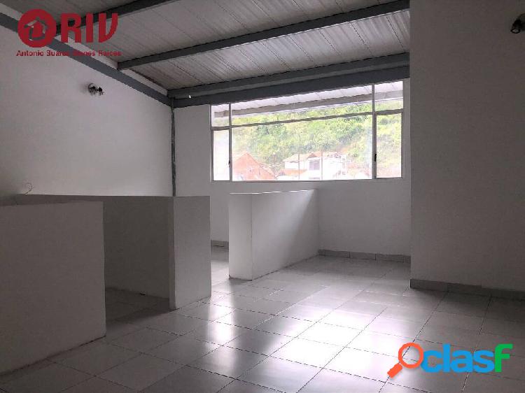 En Alquiler Local U Oficina. Av. Los Próceres - Mérida