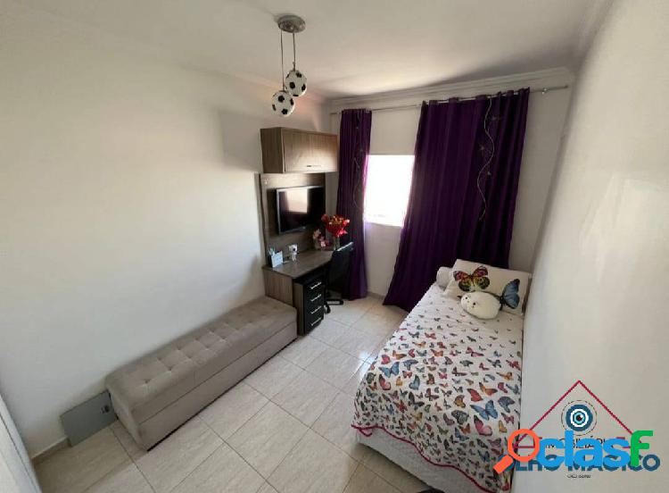Excelente Casa 3 Quartos Com 2 Banheiros 2 Vagas Cobertas -