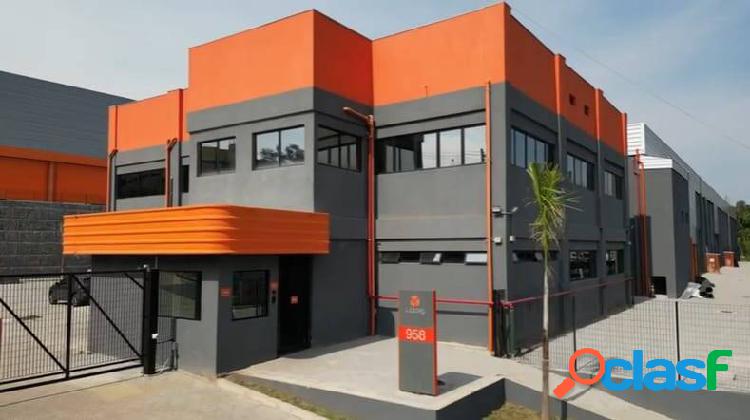 Galpão em condomínio fechado para locação com 615 m ²
