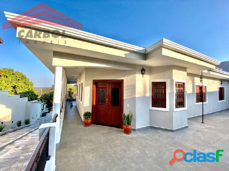 LOTEAMENTO VALE AZUL I - AT 1.000m² - 450m² - 3 DORMS. - 4