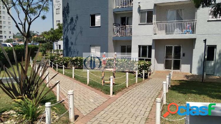 Lindo apartamento com 2 dormitórios na Cidade Líder