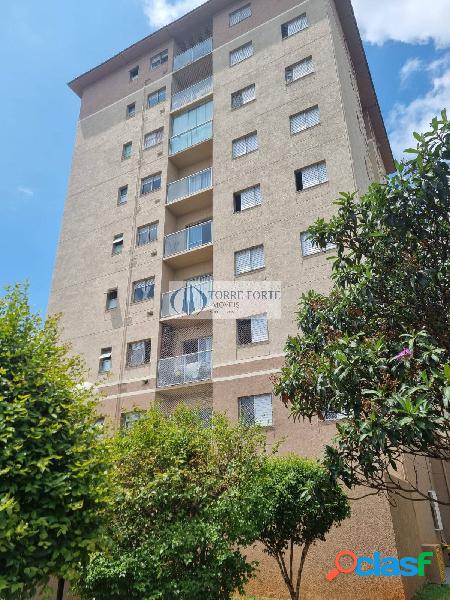 Maravilhoso apartamento com 2 dormitórios na Vila Curuçá