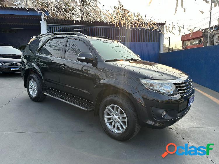 TOYOTA HILUX SW4 SR 4X2 2.7 2.7 FLEX 16V AUT. PRETO 2014 2.7