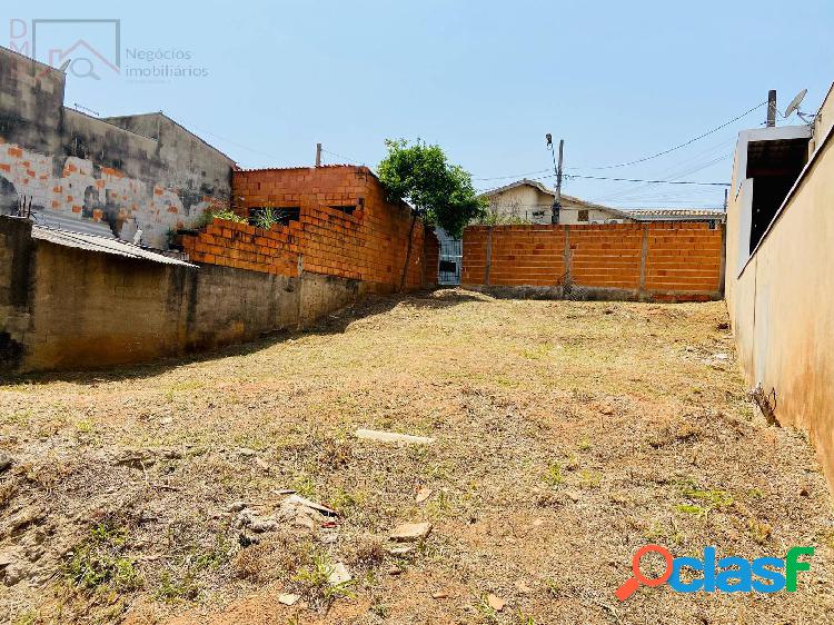 Terreno com 250m² pronto para construir no Jardim Pérola
