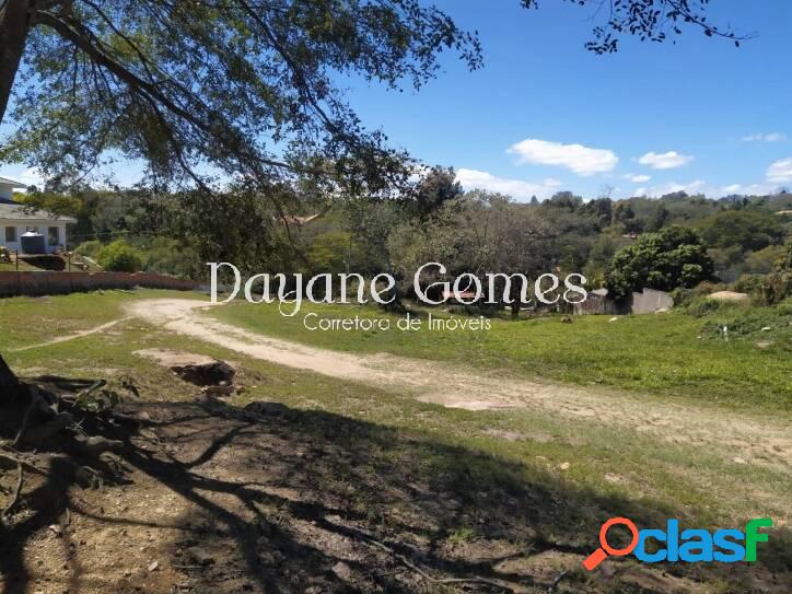 Terreno de 4.708m² no Condomínio Vale das Laranjeiras –