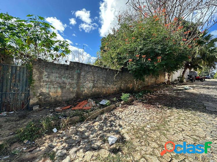VENDO LOTE NO BAIRRO DE FATIMA CRECI/MG 42187