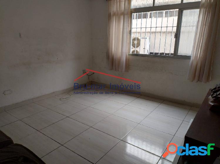 Apartamento 3 Quartos de Frente com Sacada a Venda Vila