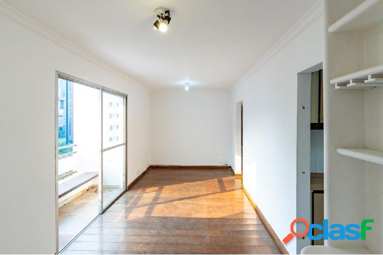 Apartamento com 2 quartos, 72m², à venda em São Paulo,