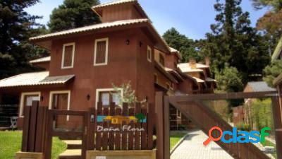 Apartamento com 3 quartos, 167m², à venda em Gramado, Lago