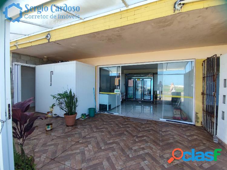 CASA COM PONTO COMERCIAL PÉ NA AREIA! AMPLO TERRENO 360M²